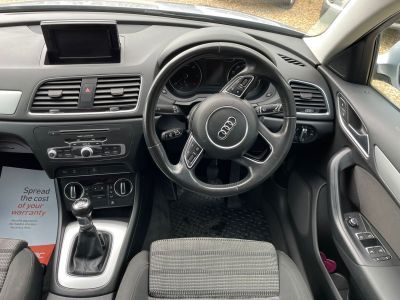 AUDI Q3 TDI SE - 4151 - 10