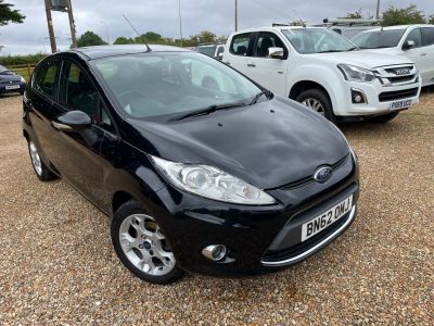 FORD FIESTA ZETEC - 4164 - 2