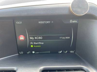 VOLVO XC60 D5 SE LUX NAV AWD - 4167 - 14