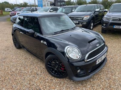 MINI HATCH JOHN COOPER WORKS - 4148 - 4