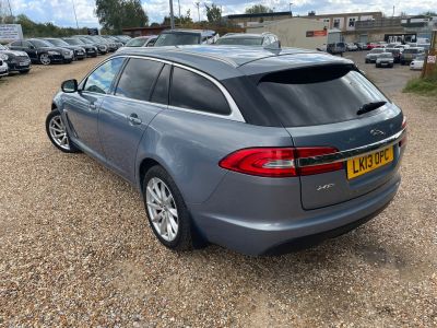 JAGUAR XF D PREMIUM LUXURY SPORTBRAKE - 4207 - 7