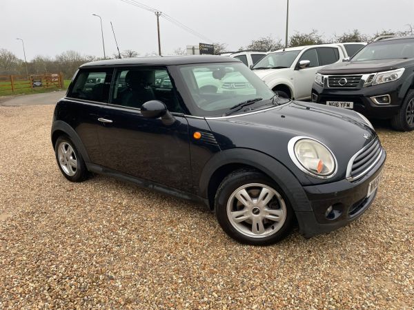 Used MINI HATCH in Witney, Oxfordshire for sale