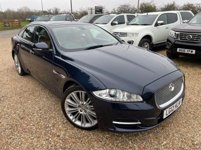 JAGUAR XJ D V6 PORTFOLIO SWB - 4226 - 5