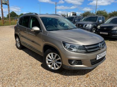 VOLKSWAGEN TIGUAN MATCH TDI BLUEMOTION TECH 4MOTION DSG - 4194 - 2