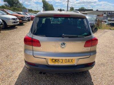 VOLKSWAGEN TIGUAN MATCH TDI BLUEMOTION TECH 4MOTION DSG - 4194 - 8