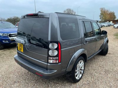 LAND ROVER DISCOVERY SDV6 HSE - 4233 - 10