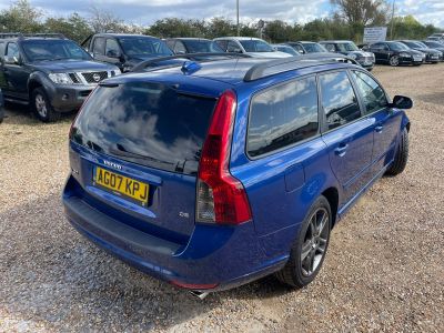 VOLVO V50 D5 SE - 4206 - 13