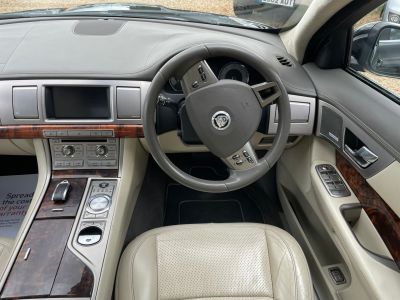 JAGUAR XF V6 S PORTFOLIO - 4163 - 9