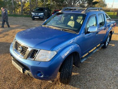 NISSAN NAVARA DCI TEKNA 4X4 SHR DCB - 4236 - 4