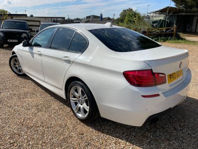 BMW 5 SERIES 520D M SPORT - 4212 - 7