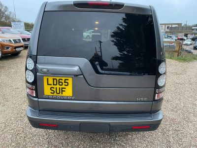 LAND ROVER DISCOVERY SDV6 HSE - 4233 - 12