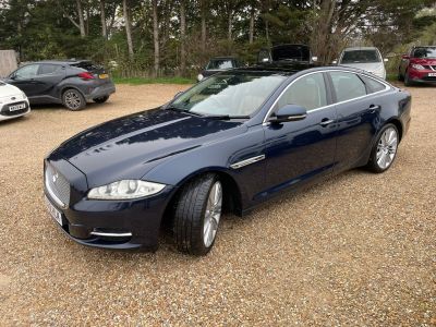 JAGUAR XJ D V6 PORTFOLIO SWB - 4226 - 6