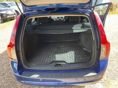 VOLVO V50 D5 SE - 4206 - 23