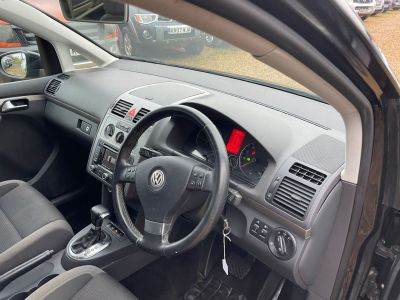 VOLKSWAGEN TOURAN MATCH TDI DSG - 4255 - 10