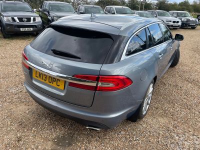 JAGUAR XF D PREMIUM LUXURY SPORTBRAKE - 4207 - 8