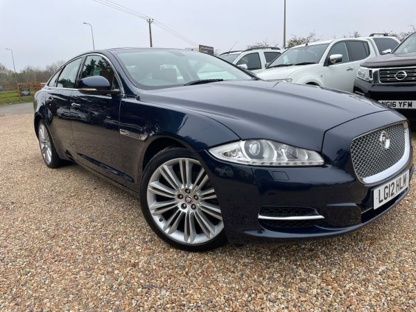 Used JAGUAR XJ in Witney, Oxfordshire for sale