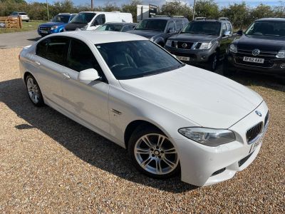 BMW 5 SERIES 520D M SPORT - 4212 - 2